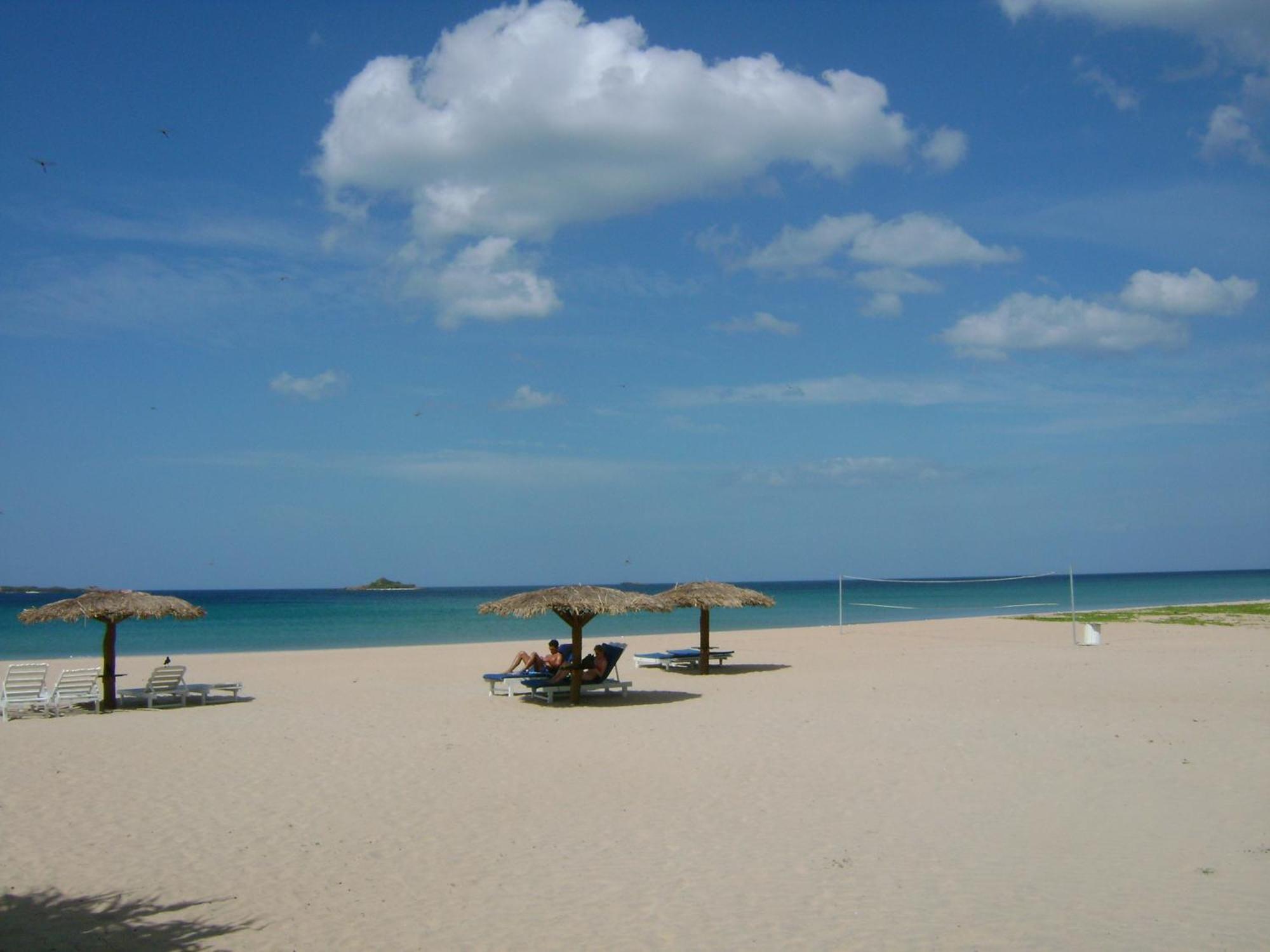 Pigeon Island 4*
