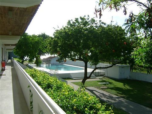 Pigeon Island 4*